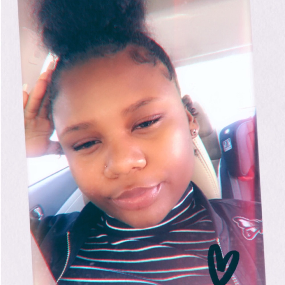 Meet your Posher, Ariyana
